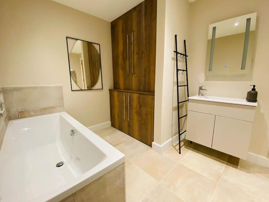 Luxurious Beach House Chesil Beach. Sleeps 6 Castletown  Ngoại thất bức ảnh